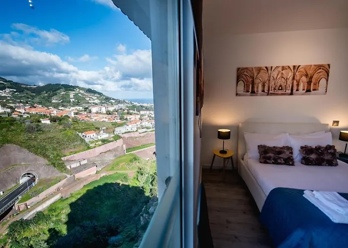 Skyview Penthouse Lejlighed *